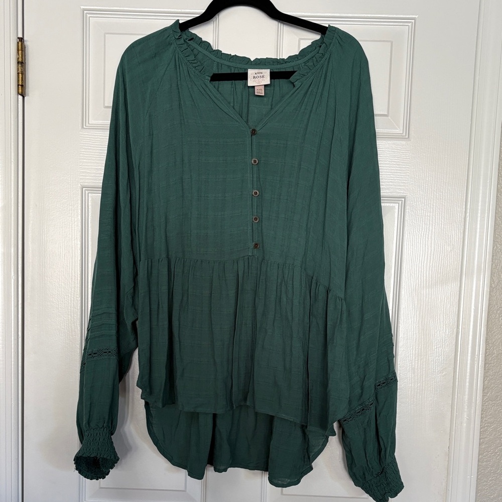 Knox Rose Green Button-Front Blouse
